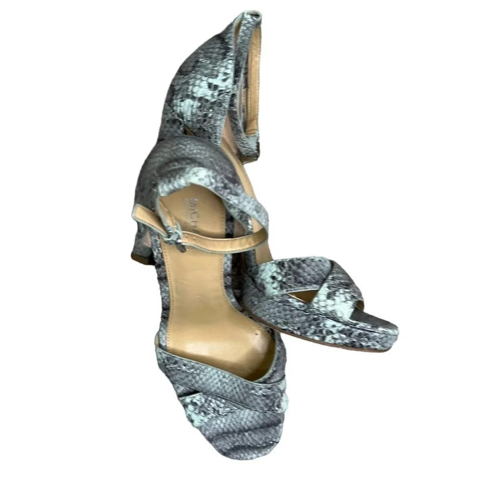 Micheal Kors strap heel. Size 71/2 color - Celadon #002
